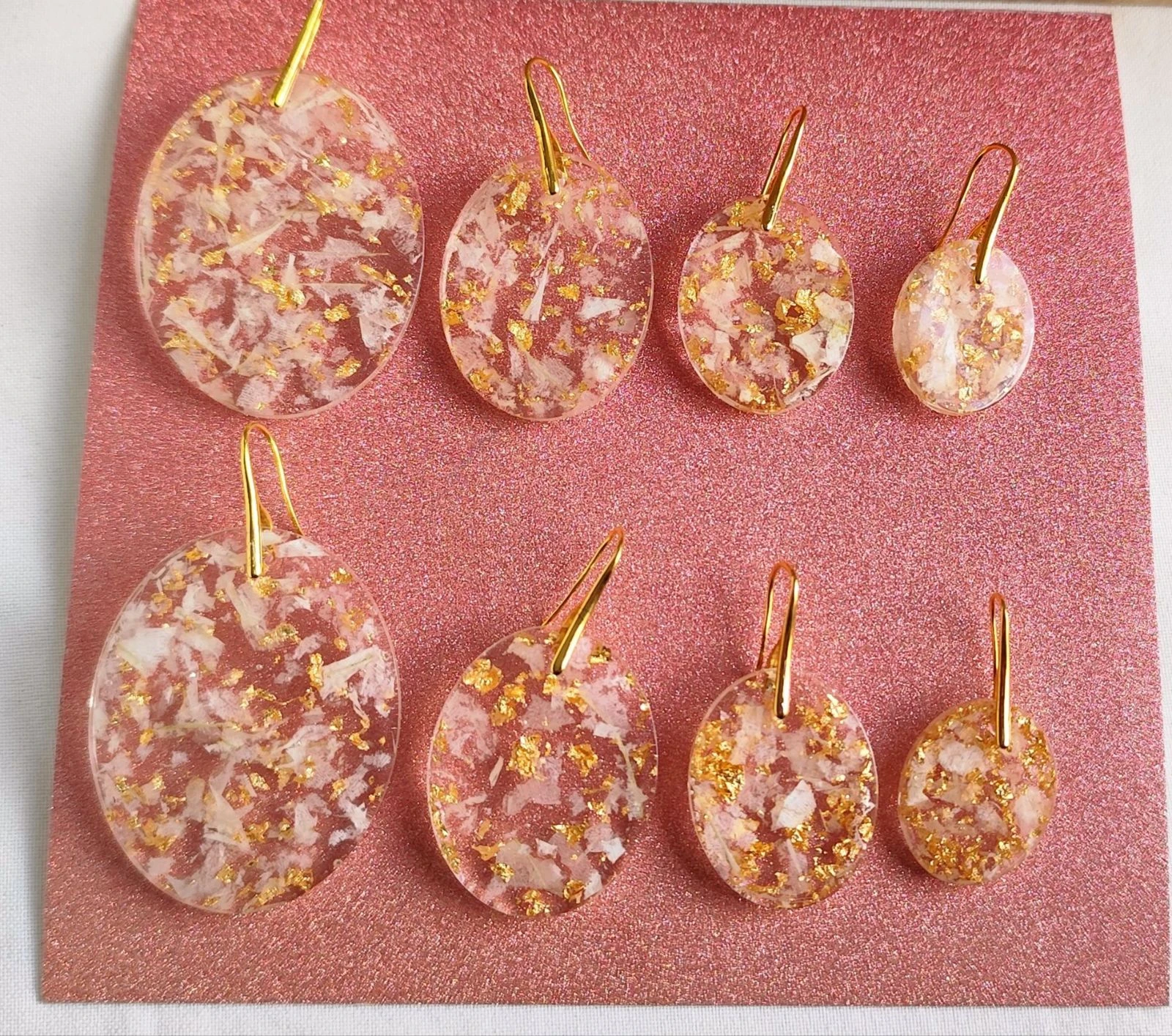 Earrings #Petunia White and Pan de Oro #joyeriaconflor – photo 5